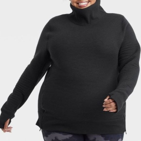 Women's Quilted Pullover Sweatshirt - All in Motion - Picture 1 of 2